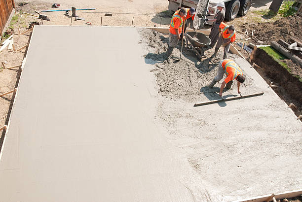 Best Concrete Walkway Installation  in , KY